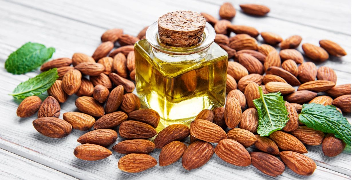 9 Good Reasons to Eat Almonds Every Day